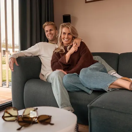 ホリデーパーク Hofparken Wiltershaar ウィンタースウェイク